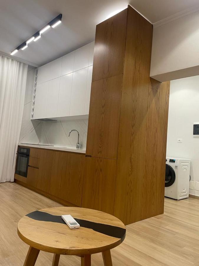 City Center Apartment Kafe Flora Tirana Exterior foto